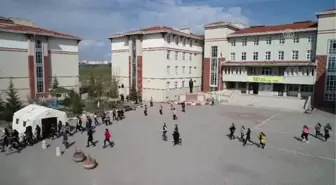 Lisede Deprem Tatbikatı