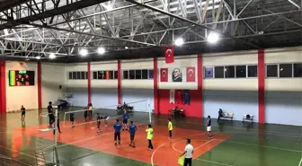 Sason'da Okullar Arası Voleybol Turnuvası Finalleri Yapıldı