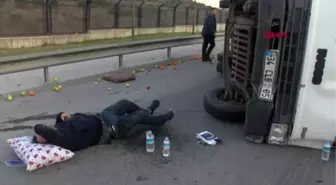 İstanbul- Kazanın Hemen Sonrası.... Yaralılara Yastık ve Minderle Yardım Seferberliği