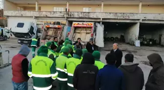 Kırmızı Temizlik İşçileriyle Görüştü