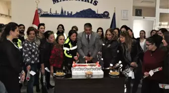 Marmaris Emniyet Müdürlüğü Kadın Personellerini Unutmadı