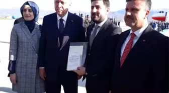 Cumhurbaşkanı Erdoğan,20 Yıl Önceki Mektup Arkadaşıyla Görüştü