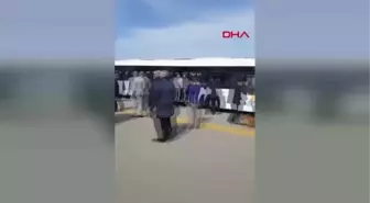 Dha Dış - Rus Uçağı 'Bomba İhbarı' Nedeniyle Bükü'ye Acil İniş Yaptı