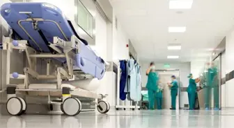 Karın Ağrısıyla Gittiği Hastanede Hamile Olduğu Ortaya Çıktı