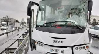 Kayganlaşan Yolda Trafik Kazası: 2 Yaralı