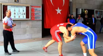 Mehmet Akif, Sporcu Kimliği ile Anıldı