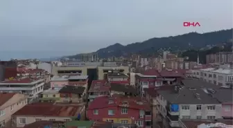 Rize Eğim Oluşan Binaya Demir Direkli Önlem