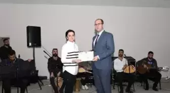 Vanlı İş Kadınlarından Öğrencilere Yardım