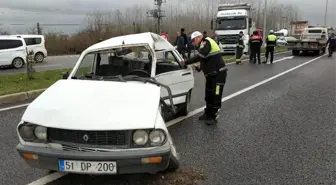 Samsun'da Kamyon Otomobile Çarptı: 1 Ölü