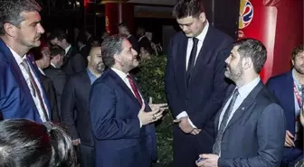 Büyükelçi Önen ve Tbf Heyeti Çin'de Yao Ming ile Buluştu