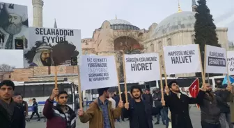 İstanbul, Ayasofya Önünde Yeni Zelanda'daki Cami Saldırısına Karşı Tek Ses Oldu