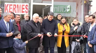 Zara'da Şehit Kantarcı Adına Yaptırılacak Park İçin Kermes Düzenlendi