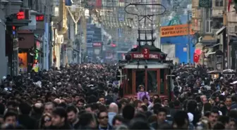 İstanbul'un Nüfusu Son 5 Yılda Artarak 131 Ülkeyi Geride Bıraktı