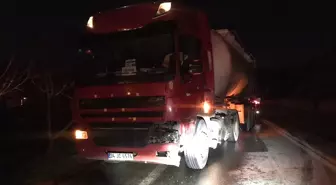 Sakarya'da Zincirleme Trafik Kazası: 1 Ölü, 2 Yaralı