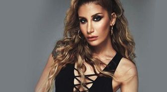 İrem Derici ''90'lar Pop Cover Albümü Hazırlıyorum'