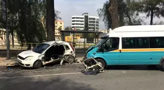 İzmir'de Minibüs Otomobile Çarptı: 1 Ölü, 11 Yaralı