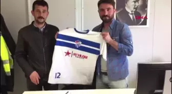 Spor 1'er Ton Buğday ve Ayçiçeği ile Sanal Paraya Futbolcu Transferi