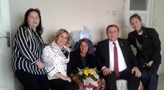 119 Yaşındaki Fatma Nineye Sürpriz