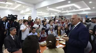 Binali Yıldırım'dan Fabrika Ziyareti