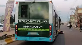 Belediye Otobüsüyle Çarpışan Bisikletin Sürücüsü Öldü