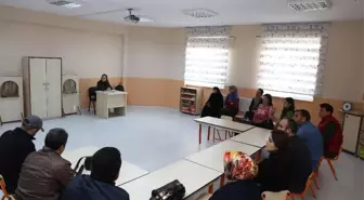 Burhaniye Belediyesi Bin 200 Kişiye Psikolojik Danışmanlık Hizmeti Verdi