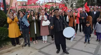 Ülkenin Hangi Tarihsel Mecradan Geldiğini Bilenler Ülkeyi Yönetsin'