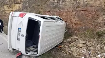 Ordu'da Tır Minibüsle Çarpıştı: 8 Yaralı