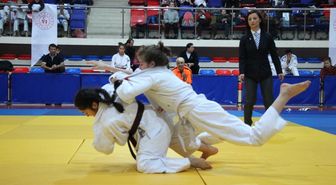Okul Sporları Judo Yıldızlar Grup Birinciliği' Karabük'te Başladı
