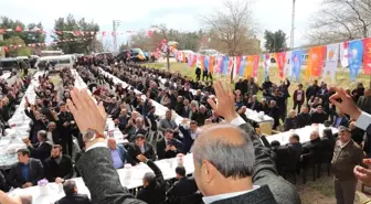 Cumhur İttifakından Oğuzeli'nde Miting Gibi Toplantı