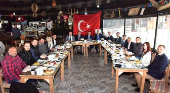 Başkan Can, Basın Mensuplarıyla Kahvaltıda Buluştu