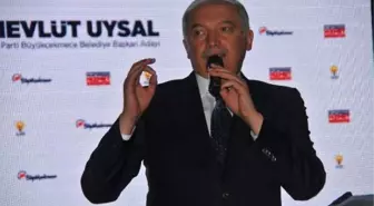 Mevlüt Uysal'dan, Ekrem İmamoğlu'na 'İlk Görüşte Aşk' Cevabı