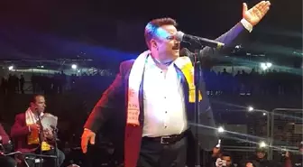 Ünlü Türkücü Bülent Serttaş, Yürekleri Ağza Getirdi!