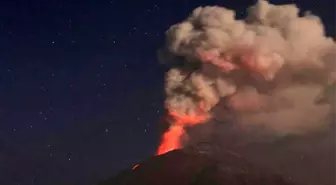 Faaliyete Geçen Popocatepetl Yanardağı Korkuttu