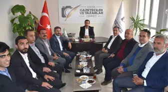 Milletvekili Aydın'dan, Kahta Gazeteciler ve Yazarlar Cemiyeti'ne Ziyaret