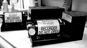 Uçaklardaki Kara Kutular Neden Bu Kadar Önemli?