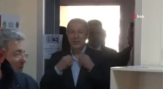 Milli Savunma Bakanı Hulusi Akar Oyunu Kullandı