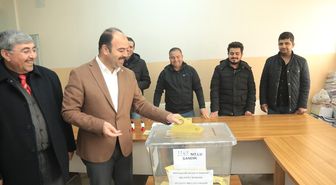 Şanlıurfa Büyükşehir Belediye Başkanı Nihat Çiftçi Oyunu Kullandı