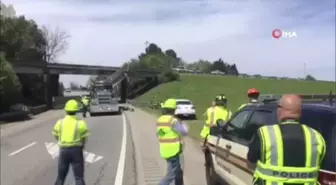 ABD'de Otoyoldaki Beton Köprüde Çökme: 1 Yaralı