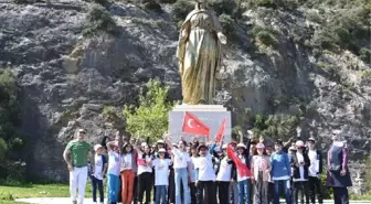 Vanlı Öğrenciler İzmir'i Gezdi