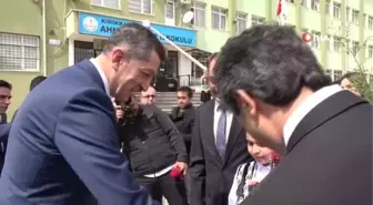 Bakan Selçuk ile Öğrencinin İngilizce Diyaloğu