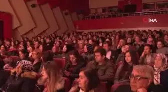 Enerji Tiyatro Sahnesinde