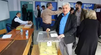 Umre, Çeyrek Altın ve Bulaşık Makinesi Sözü Veren Muhtar Adayı 7'nci Oldu