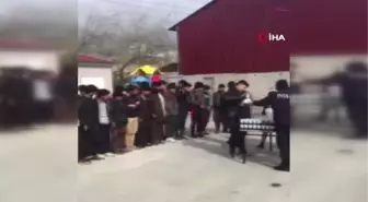 Van'da 75 Kaçak Göçmen Yakalandı