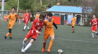 Yıldız Futbol Grup Müsabakaları Başladı