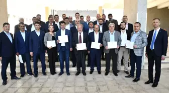 Aksu Belediye Başkanı Şahin Mazbatasını Aldı