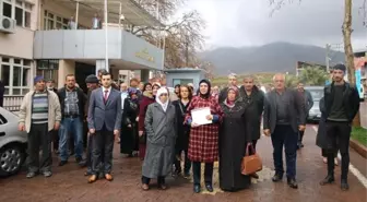Bağımsız Girip Seçimi Kazanan Fethiye Atlı Mazbatasını Aldı