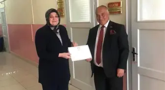 Başkan Şanlı Mazbatasını Aldı
