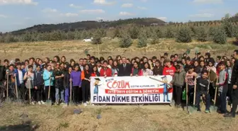 Başkentte Öğrenciler Fidan Dikme Etkinliği Düzenledi