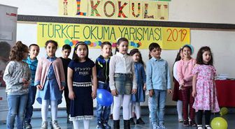 Berlin'de 'Güzel Türkçe Okuma' Yarışması Yapıldı
