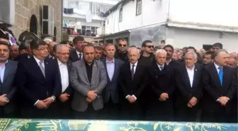 Kılıçdaroğlu, MHP'li Eski Vekilin Babasının Cenazesine Katıldı